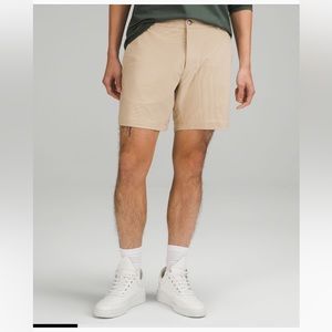 Lululemon Commission Classic-Fit Short 5”